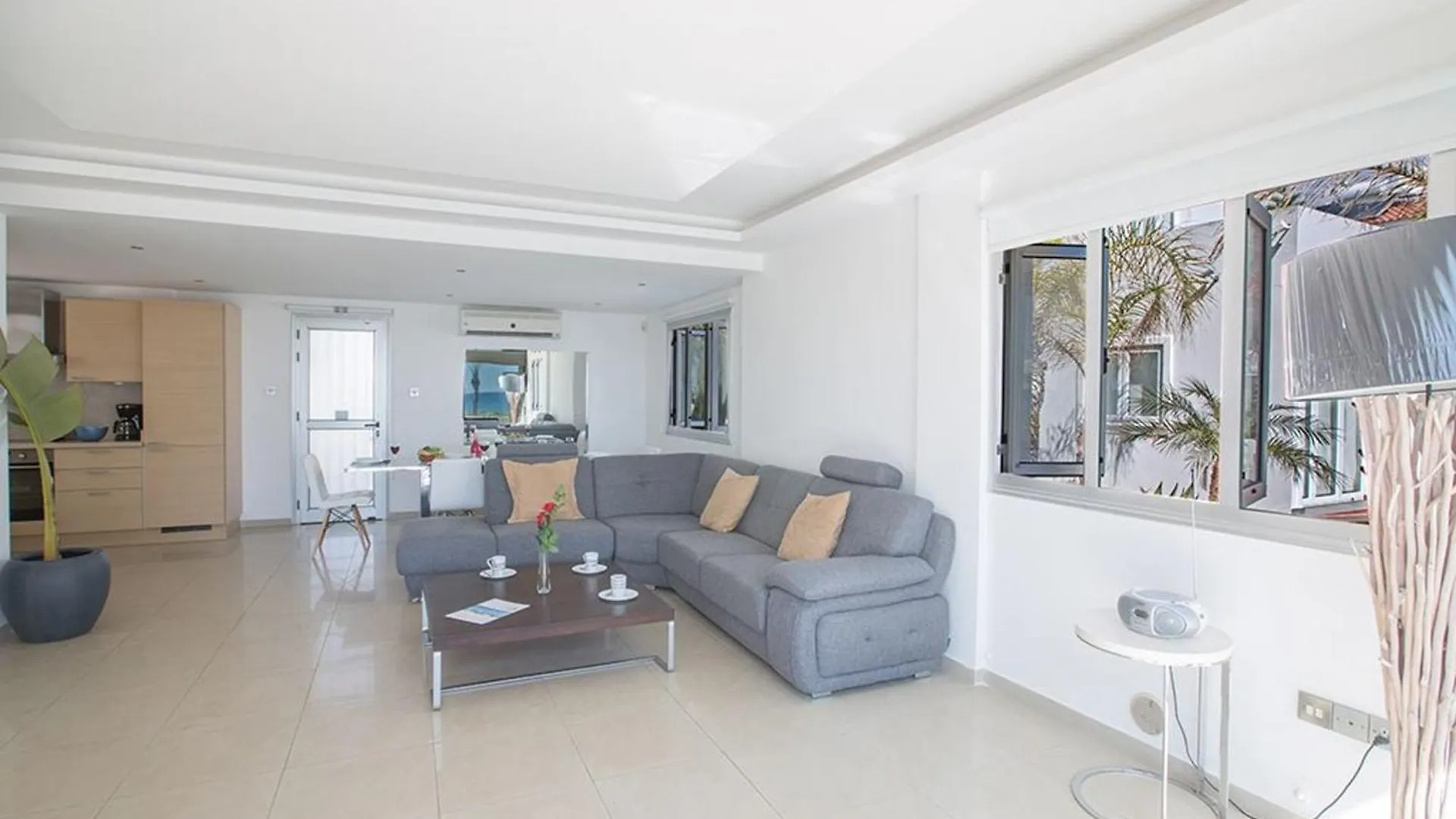 Villa Adaman - Stunning 3 Bedroom Seafront Villa With Pool - Close To The Beach Agia Napa